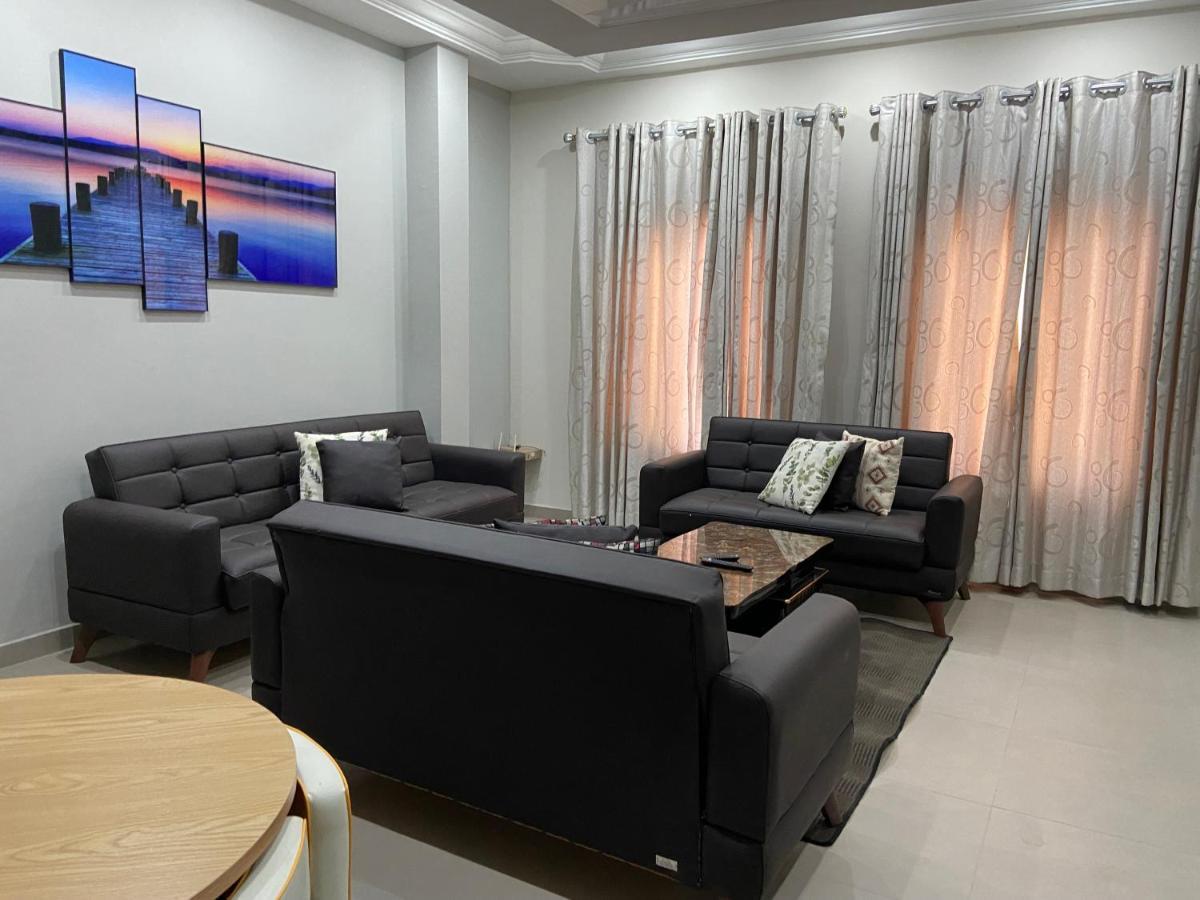 Queens View Apartment Acra Exterior foto