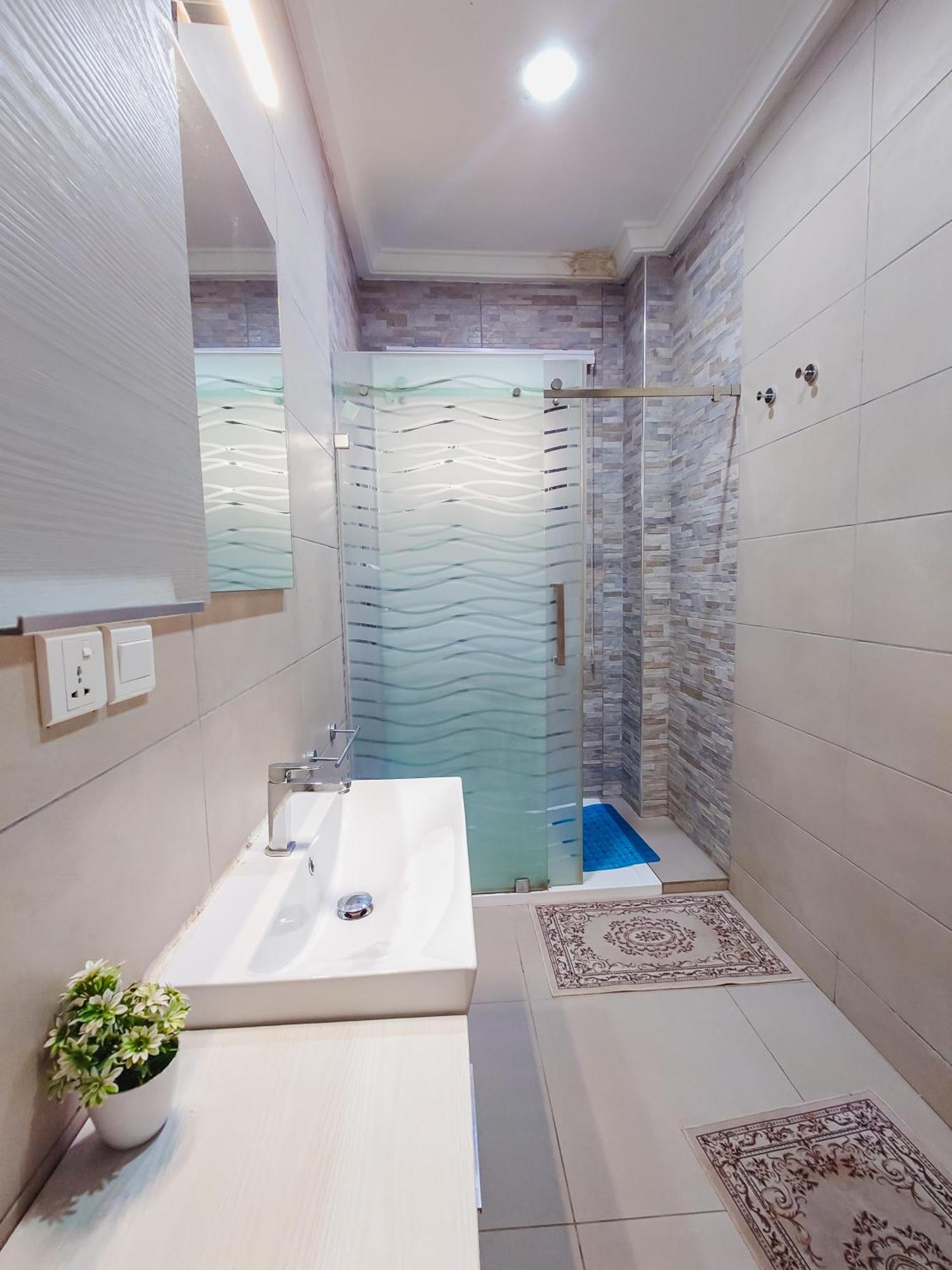 Queens View Apartment Acra Exterior foto